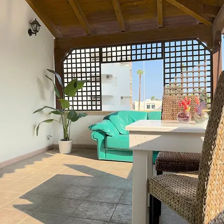 Only Teens - Baia Apartment Gallipoli